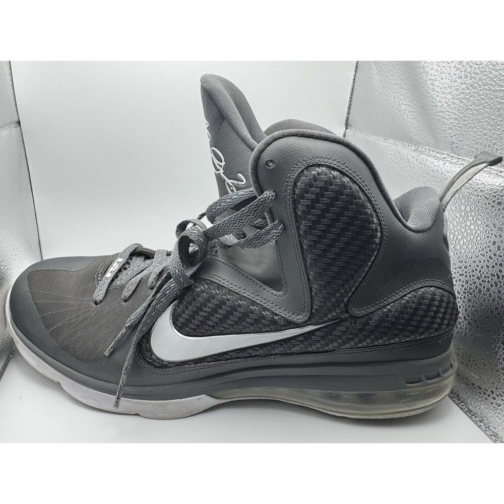 Nike LeBron 9 Cool Grey 2012 Size 11.5 469764-007 Basketball Athletic Shoes